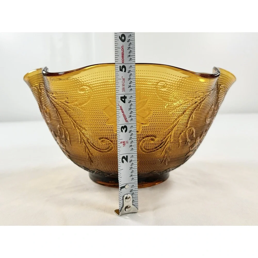 Vintage Tiara Indiana Glass Amber Sandwich Daisy Crimped Ruffled Bowl 10